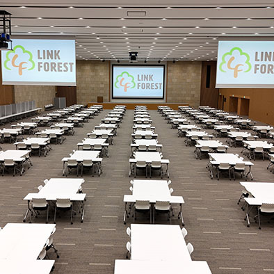 LINK FOREST(リンクフォレスト)のホール内